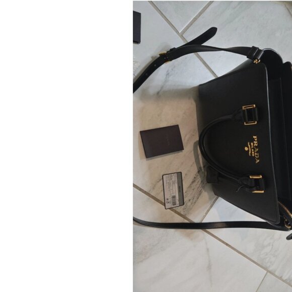 Prada Saffiano Borsa Black Leather Shoulder Tote Handbag & Prada Dustbag! - Picture 7 of 11